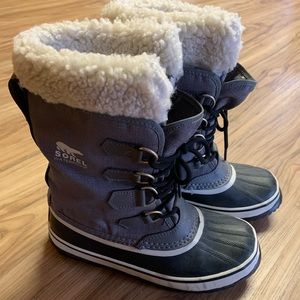 Women’s Sorel Waterproof Snow boots Sz 6